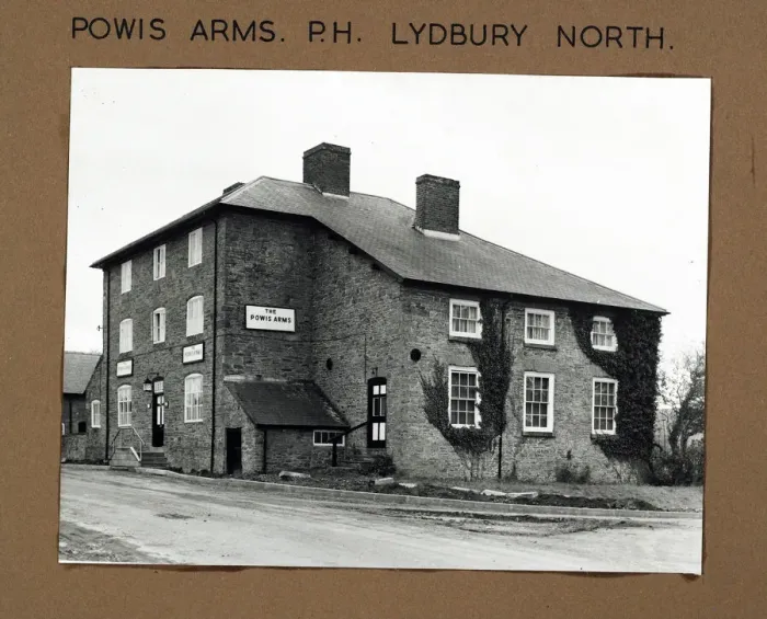 Framed Print : Photograph of Powis Arms, Lydbury North, Shropshire Framed Print : Photograph of Powis Arms, Lydbury North, Shropshire