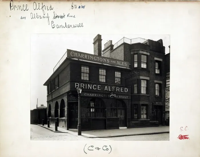 Framed Print : Photograph of Prince Alfred PH, Camberwell, London Framed Print : Photograph of Prince Alfred PH, Camberwell, London