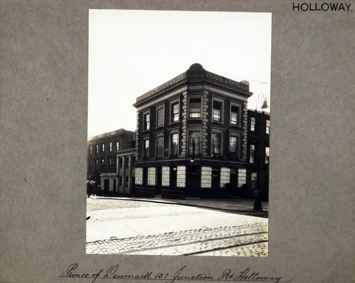 Framed Print : Photograph of Prince Of Denmark PH, Holloway, London Framed Print : Photograph of Prince Of Denmark PH, Holloway, London