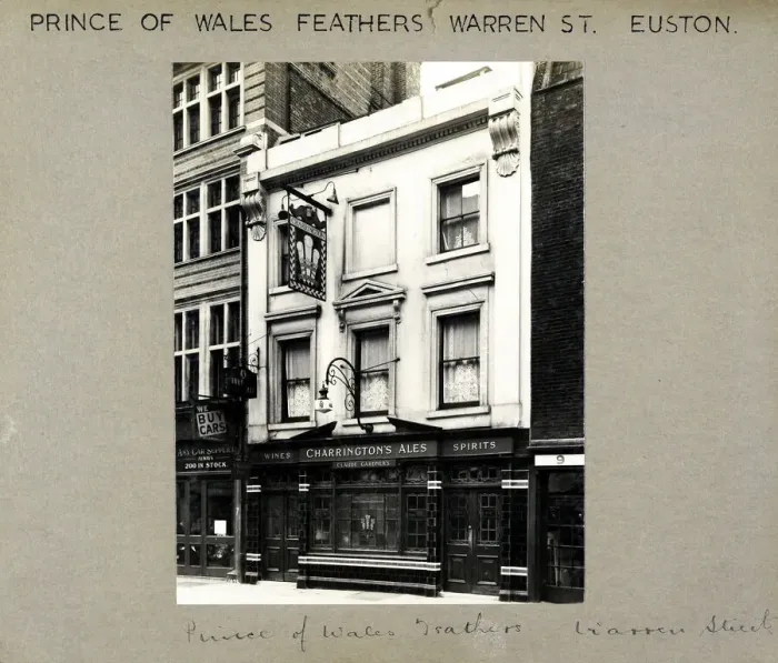 Framed Print : Photograph of Prince Of Wales Feathers PH, Euston, London Framed Print : Photograph of Prince Of Wales Feathers PH, Euston, London