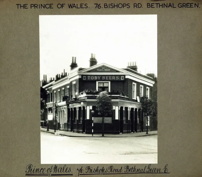 Framed Print : Photograph of Prince Of Wales PH, Cambridge Heath, London Framed Print : Photograph of Prince Of Wales PH, Cambridge Heath, London