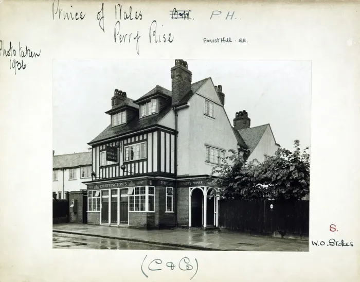 Framed Print : Photograph of Prince Of Wales PH, Forest Hill, London Framed Print : Photograph of Prince Of Wales PH, Forest Hill, London
