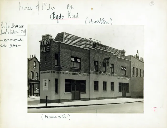 Framed Print : Photograph of Prince Of Wales PH, Hoxton (Hyde Road), London Framed Print : Photograph of Prince Of Wales PH, Hoxton (Hyde Road), London