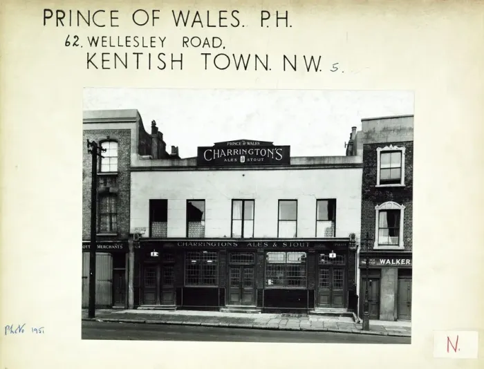 Framed Print : Photograph of Prince Of Wales PH, Kentish Town, London Framed Print : Photograph of Prince Of Wales PH, Kentish Town, London