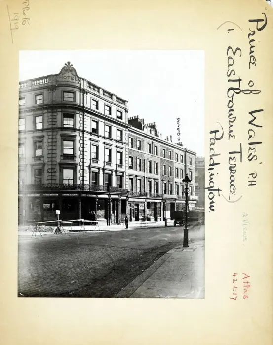Framed Print : Photograph of Prince Of Wales PH, Paddington, London Framed Print : Photograph of Prince Of Wales PH, Paddington, London
