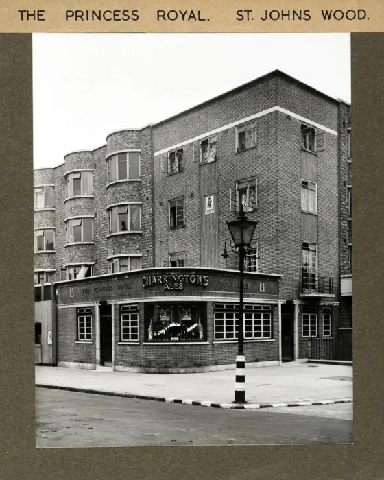 Framed Print : Photograph of Princess Royal PH, St Johns Wood, London Framed Print : Photograph of Princess Royal PH, St Johns Wood, London