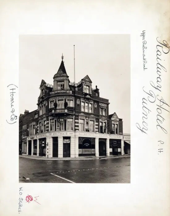 Framed Print : Photograph of Railway Hotel, Putney, London Framed Print : Photograph of Railway Hotel, Putney, London