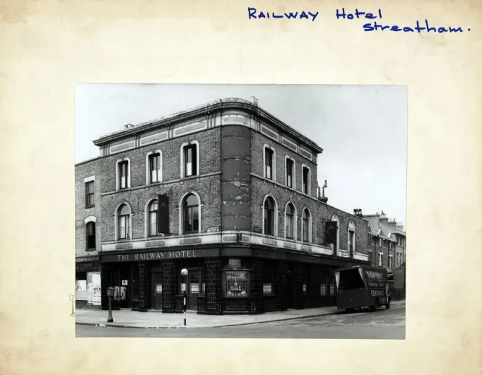 Framed Print : Photograph of Railway Hotel, Streatham, London Framed Print : Photograph of Railway Hotel, Streatham, London