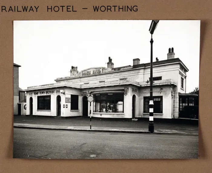 Framed Print : Photograph of Railway Hotel, Worthing, Sussex Framed Print : Photograph of Railway Hotel, Worthing, Sussex