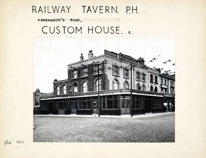 Framed Print : Photograph of Railway Tavern, Custom House, London Framed Print : Photograph of Railway Tavern, Custom House, London