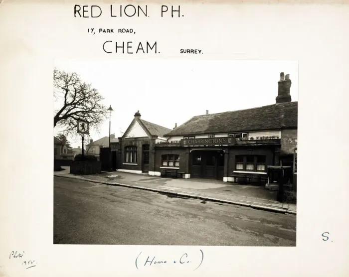 Framed Print : Photograph of Red Lion PH, Cheam, Greater London Framed Print : Photograph of Red Lion PH, Cheam, Greater London