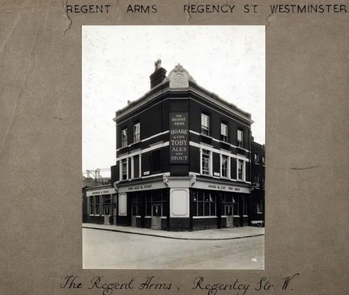 Framed Print : Photograph of Regent Arms, Westminster, London Framed Print : Photograph of Regent Arms, Westminster, London
