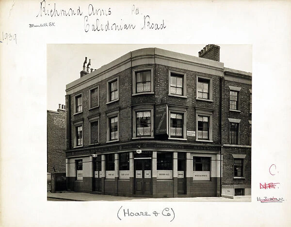 Photograph of Richmond Arms, Caledonian Road, London