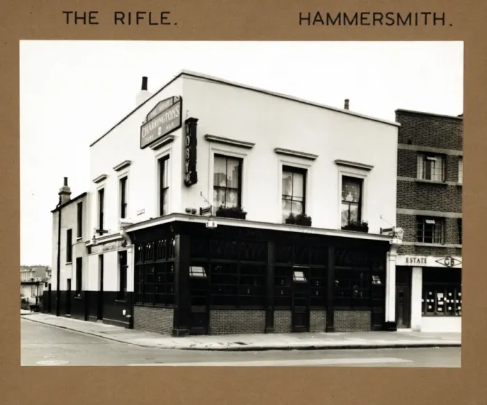 Framed Print : Photograph of Rifle PH, Hammersmith, London Framed Print : Photograph of Rifle PH, Hammersmith, London
