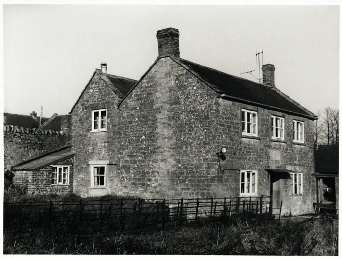 Framed Print : Photograph of Rising Sun Inn, Yeovil, Somerset Framed Print : Photograph of Rising Sun Inn, Yeovil, Somerset