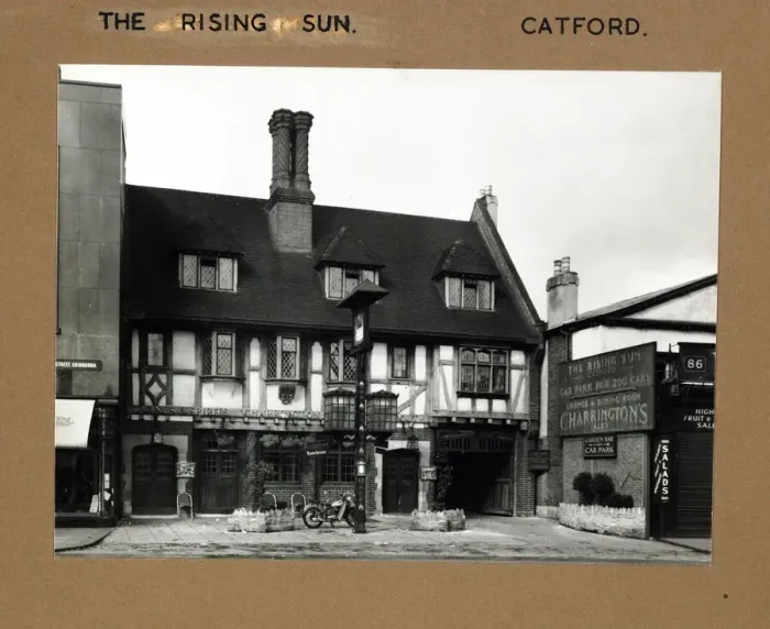 Framed Print : Photograph of Rising Sun PH, Catford, London Framed Print : Photograph of Rising Sun PH, Catford, London