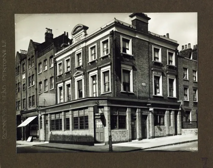 Framed Print : Photograph of Rodneys Head PH, Pentonville, London Framed Print : Photograph of Rodneys Head PH, Pentonville, London