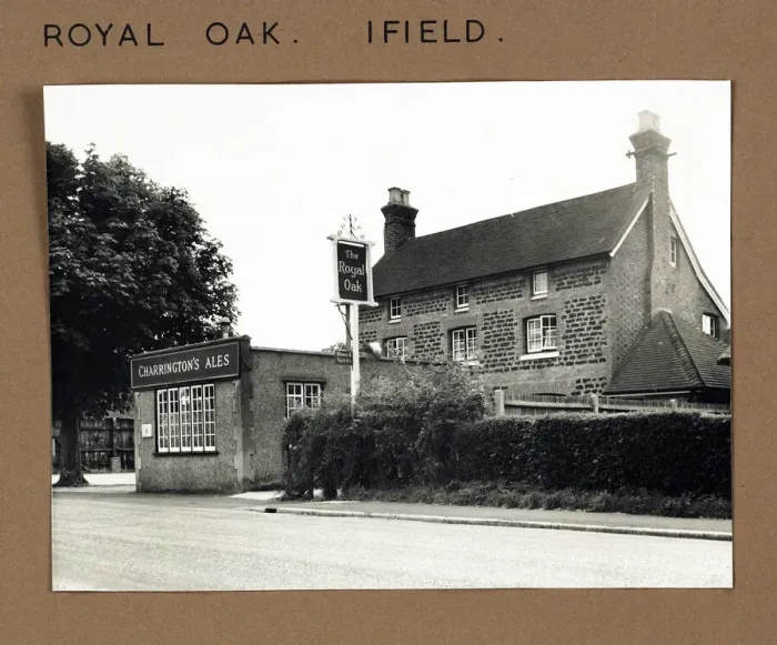 Framed Print : Photograph of Royal Oak PH, Ifield, Sussex Framed Print : Photograph of Royal Oak PH, Ifield, Sussex