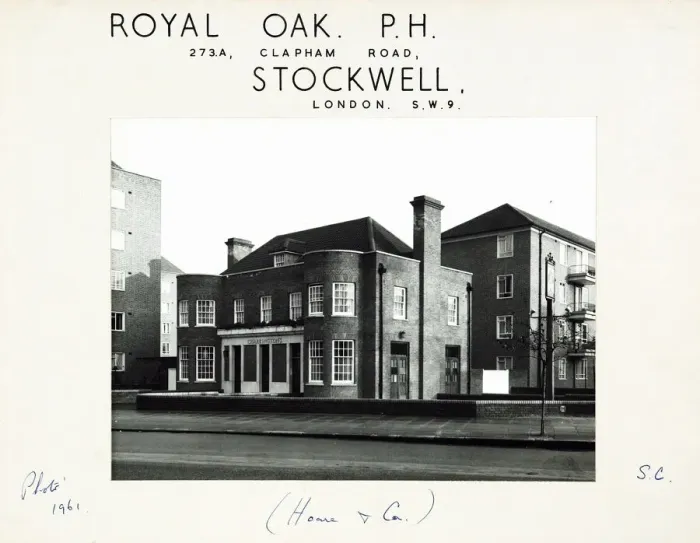 Framed Print : Photograph of Royal Oak PH, Stockwell, London Framed Print : Photograph of Royal Oak PH, Stockwell, London