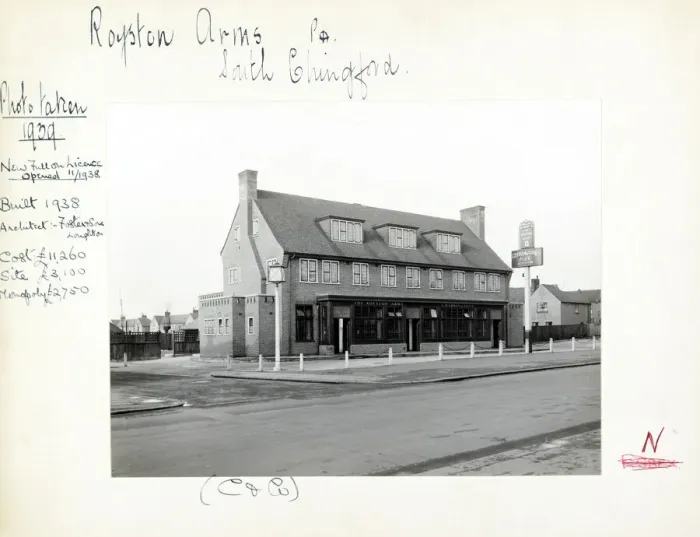 Framed Print : Photograph of Royston Arms, South Chingford, London Framed Print : Photograph of Royston Arms, South Chingford, London