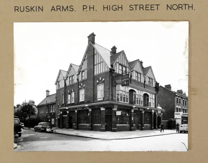 Framed Print : Photograph of Ruskin Arms, East Ham, London Framed Print : Photograph of Ruskin Arms, East Ham, London