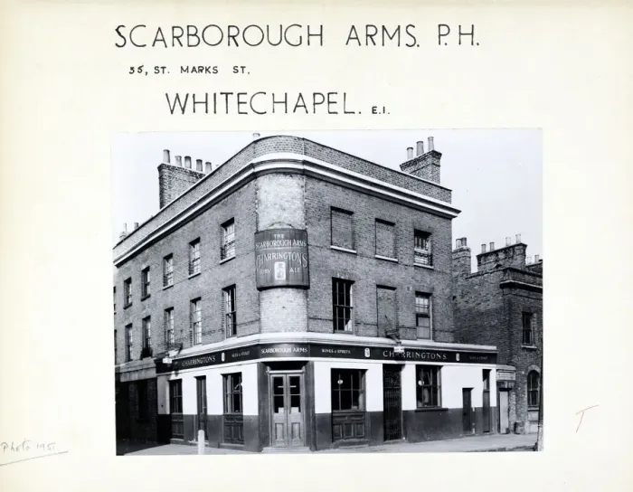 Framed Print : Photograph of Scarborough Arms, Whitechapel, London Framed Print : Photograph of Scarborough Arms, Whitechapel, London