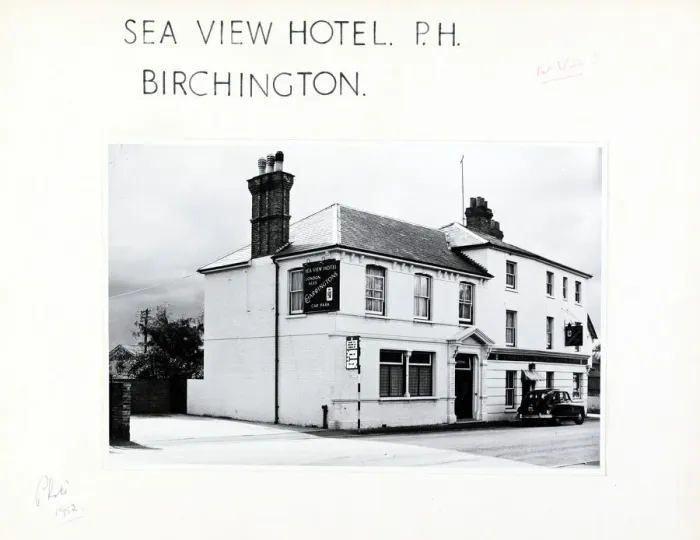 Framed Print : Photograph of Sea View Hotel, Birchington, Kent Framed Print : Photograph of Sea View Hotel, Birchington, Kent