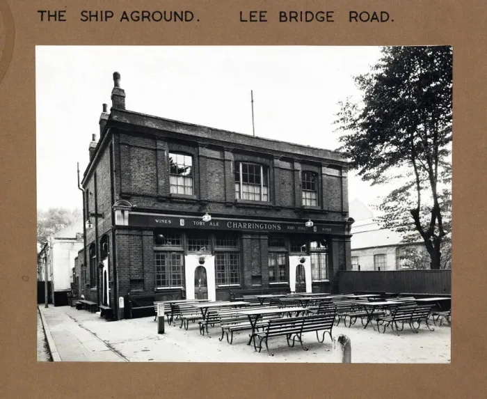 Framed Print : Photograph of Ship Aground PH, Lea Bridge Road, London Framed Print : Photograph of Ship Aground PH, Lea Bridge Road, London