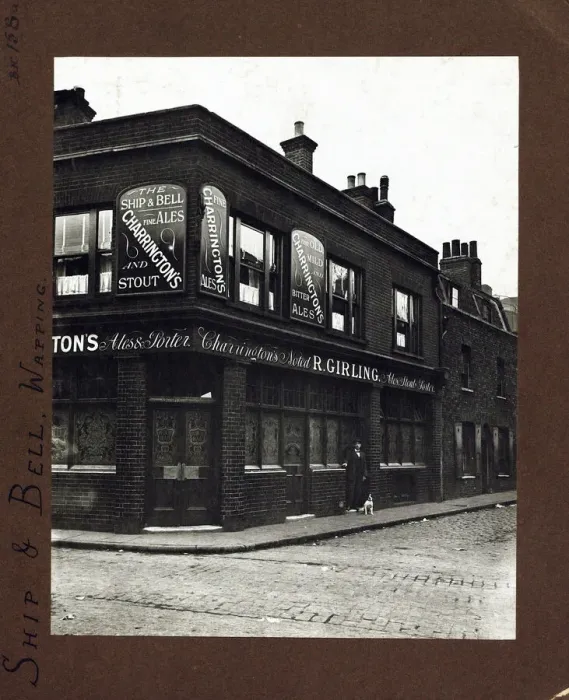 Framed Print : Photograph of Ship & Bell PH, Wapping, London Framed Print : Photograph of Ship & Bell PH, Wapping, London