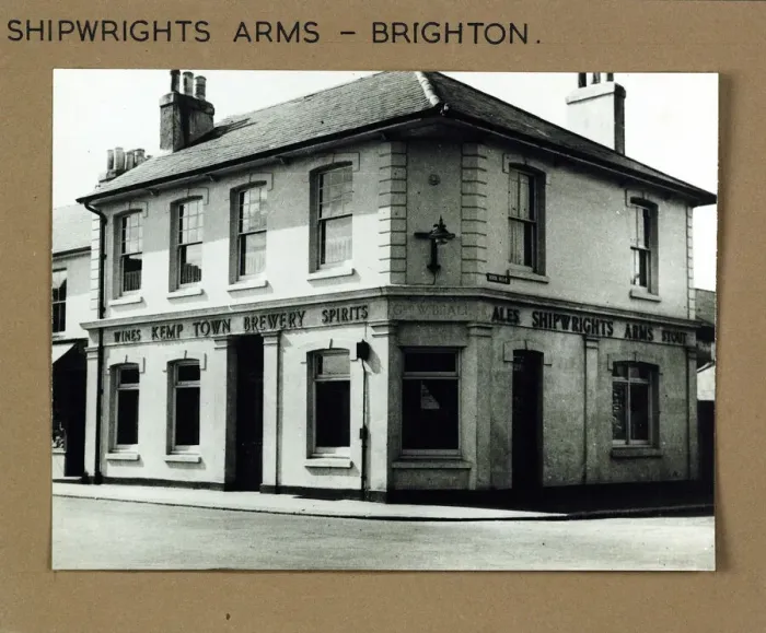 Framed Print : Photograph of Shipwrights Arms, Brighton, Sussex Framed Print : Photograph of Shipwrights Arms, Brighton, Sussex