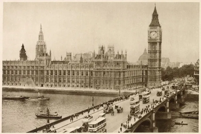 Framed Print : Photograph showing busy Westminster Bridge with pedestrians walking across Framed Print : Photograph showing busy Westminster Bridge with pedestrians walking across