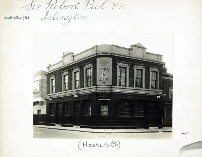 Framed Print : Photograph of Sir Robert Peel PH, Islington, London Framed Print : Photograph of Sir Robert Peel PH, Islington, London