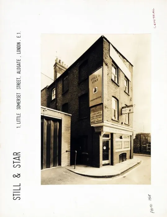 Framed Print : Photograph of Still & Star PH, Aldgate, London Framed Print : Photograph of Still & Star PH, Aldgate, London