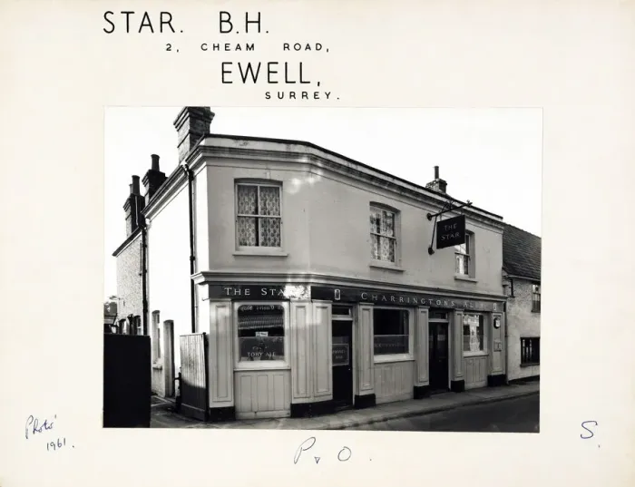 Framed Print : Photograph of Star PH, Ewell, Surrey Framed Print : Photograph of Star PH, Ewell, Surrey