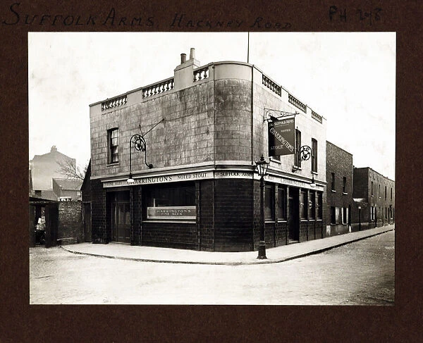 Photograph of Suffolk Arms, Hackney, London