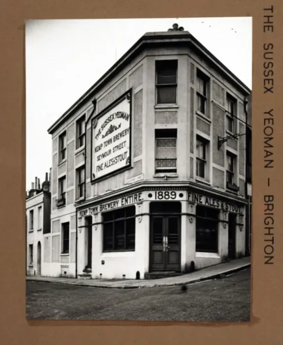 Framed Print : Photograph of Sussex Yeoman PH, Brighton, Sussex Framed Print : Photograph of Sussex Yeoman PH, Brighton, Sussex