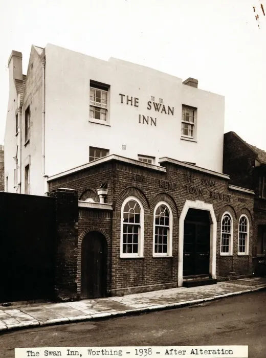 Framed Print : Photograph of Swan Inn, Worthing, Sussex