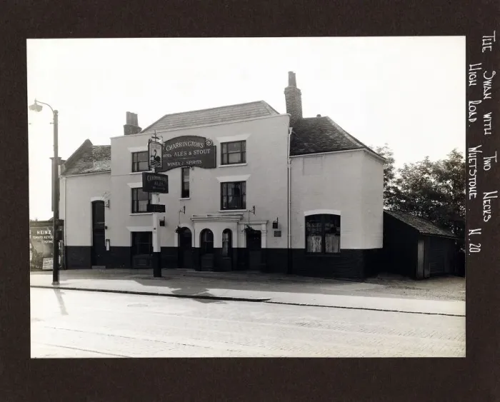Framed Print : Photograph of Swan With Two Necks PH, Whetstone, London Framed Print : Photograph of Swan With Two Necks PH, Whetstone, London