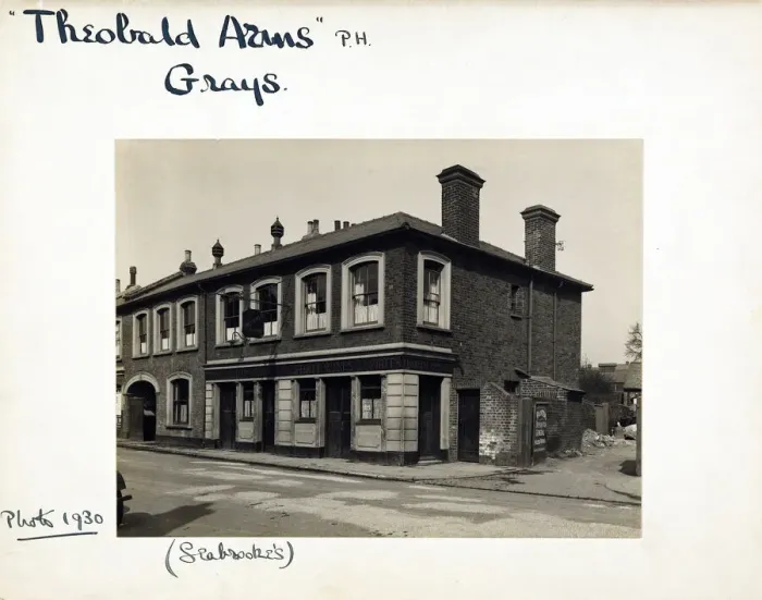 Framed Print : Photograph of Theobald Arms, Grays, Essex Framed Print : Photograph of Theobald Arms, Grays, Essex