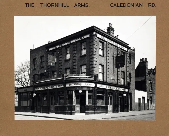 Framed Print : Photograph of Thornhill Arms, Kings Cross, London Framed Print : Photograph of Thornhill Arms, Kings Cross, London