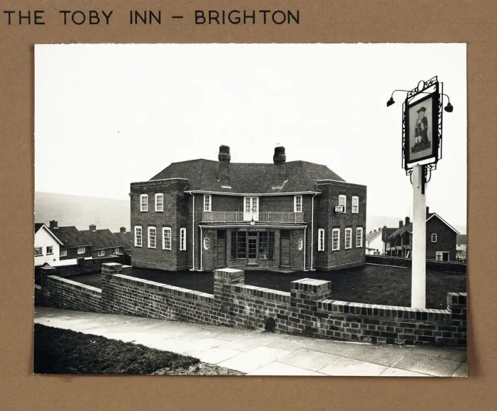 Framed Print : Photograph of Toby Inn, Brighton, Sussex Framed Print : Photograph of Toby Inn, Brighton, Sussex