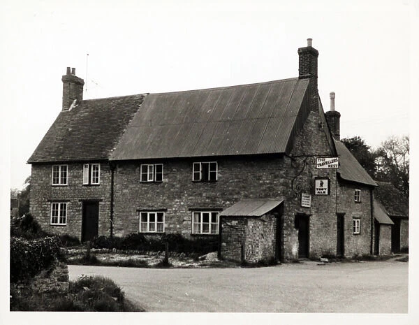 Photograph of Travellers Rest PH, Sherborne, Somerset