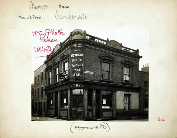 Framed Print : Photograph of Warrior PH, Camberwell, London Framed Print : Photograph of Warrior PH, Camberwell, London