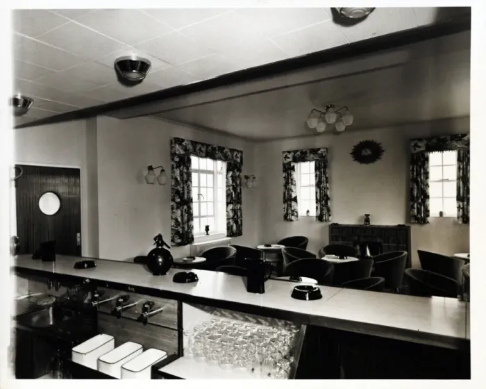 Framed Print : Photograph of Weald PH, Burgess Hill, Sussex