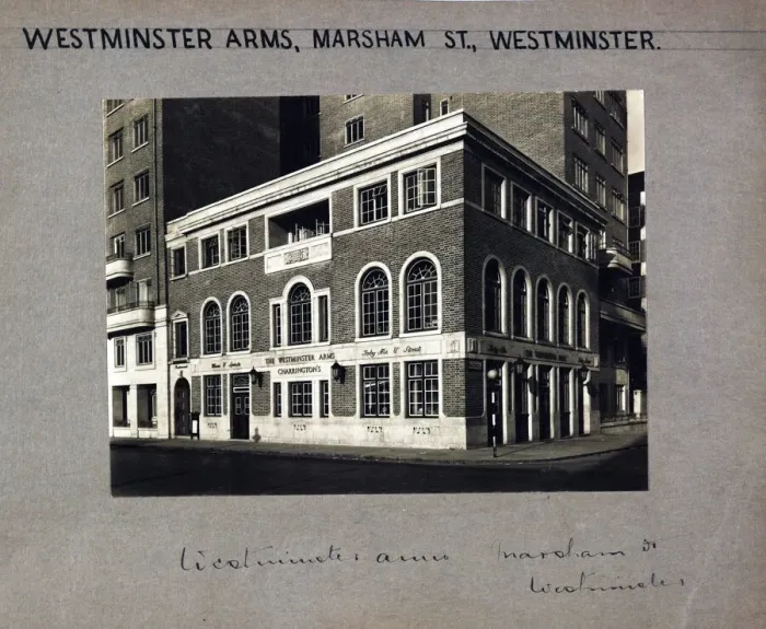 Framed Print : Photograph of Westminster Arms, Westminster, London Framed Print : Photograph of Westminster Arms, Westminster, London