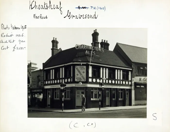 Framed Print : Photograph of Wheatsheaf PH, Gravesend, Kent Framed Print : Photograph of Wheatsheaf PH, Gravesend, Kent