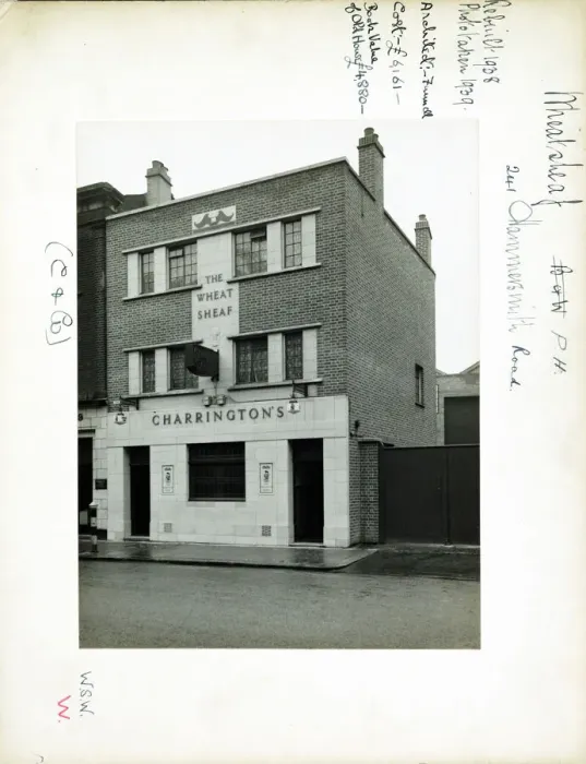 Framed Print : Photograph of Wheatsheaf PH, Hammersmith, London Framed Print : Photograph of Wheatsheaf PH, Hammersmith, London