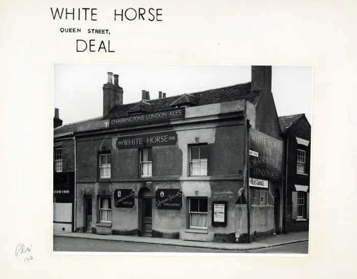 Framed Print : Photograph of White Horse PH, Deal, Kent Framed Print : Photograph of White Horse PH, Deal, Kent