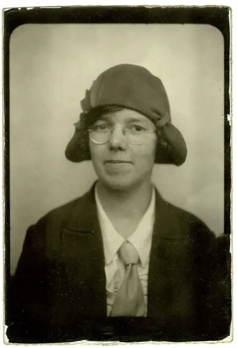 Framed Print : Photograph of a woman in a hat Framed Print : Photograph of a woman in a hat