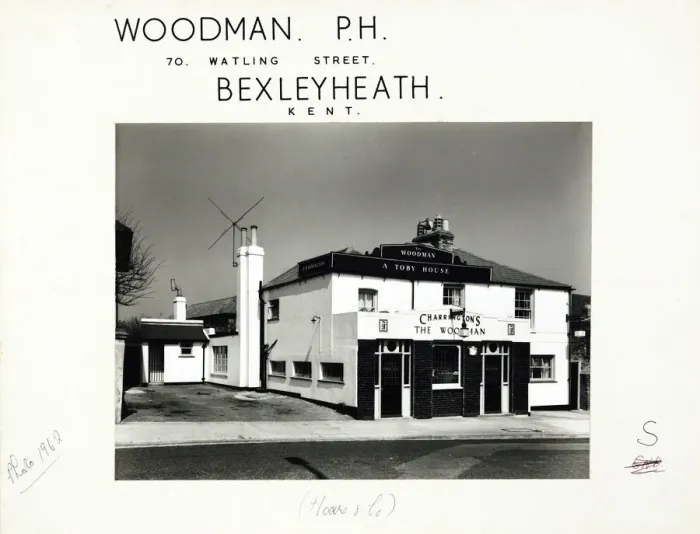 Framed Print : Photograph of Woodman PH, Bexleyheath, Greater London Framed Print : Photograph of Woodman PH, Bexleyheath, Greater London